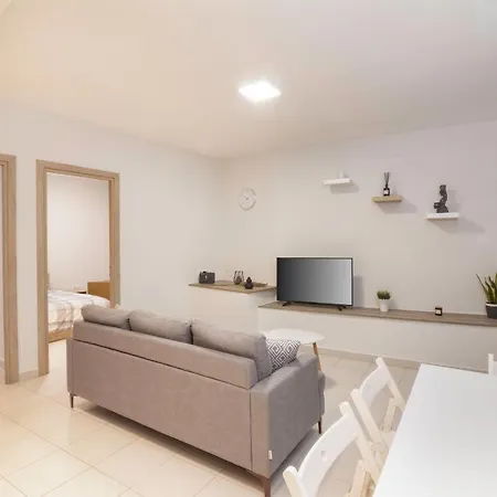 στα γραφικά σοκάκια Apartment *