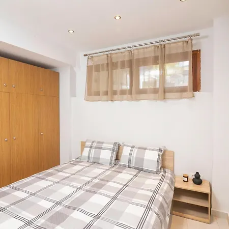 στα γραφικά σοκάκια Apartment *